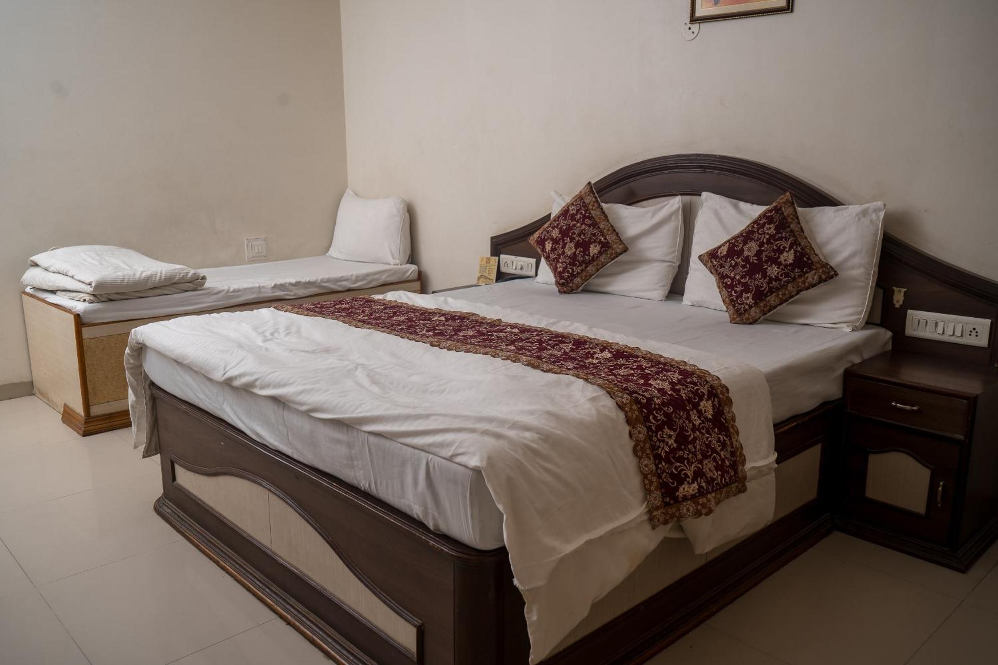 Hotel Ruby Jaipur Ngoại thất bức ảnh