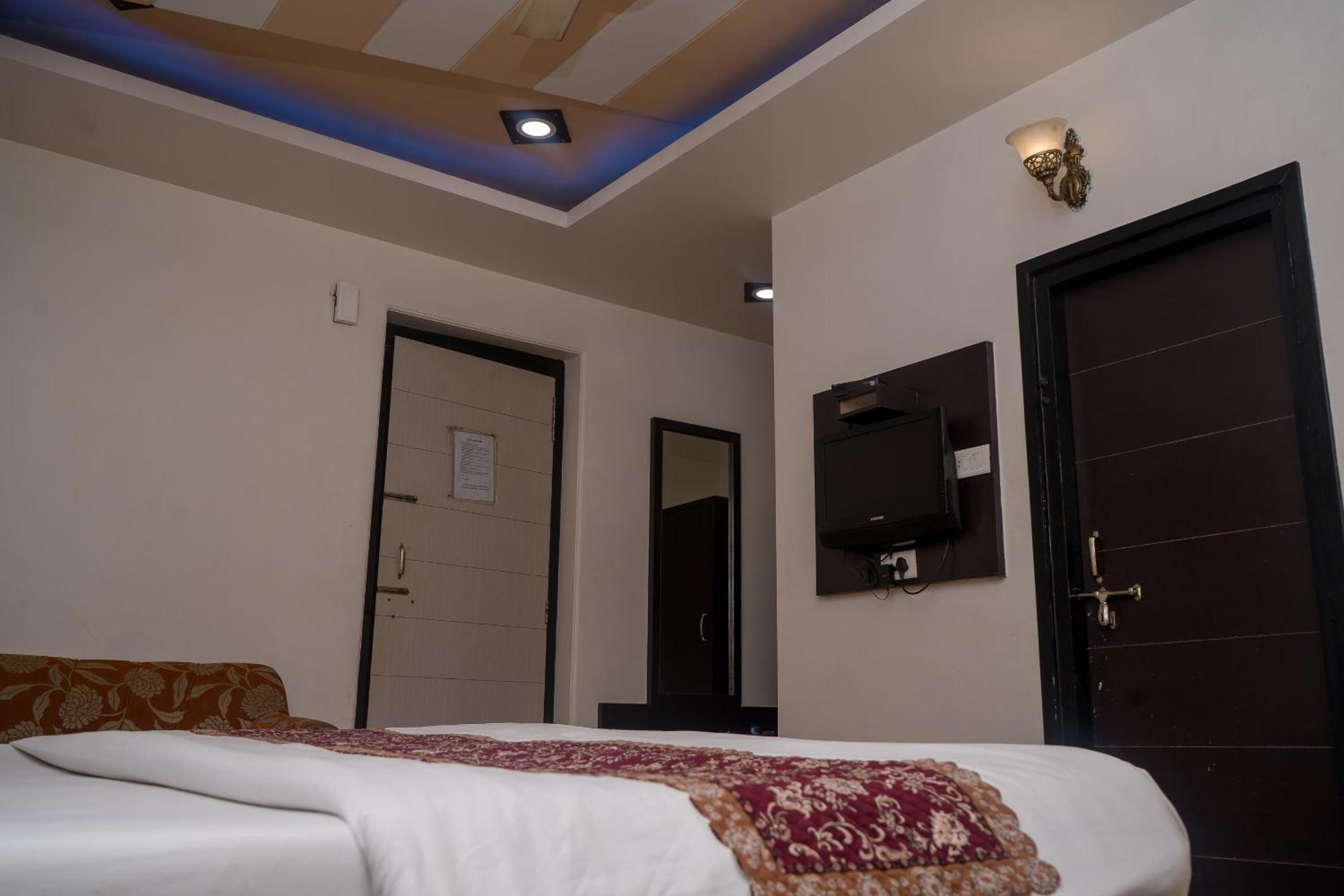 Hotel Ruby Jaipur Ngoại thất bức ảnh